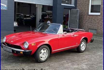 Fiat 124 Spider